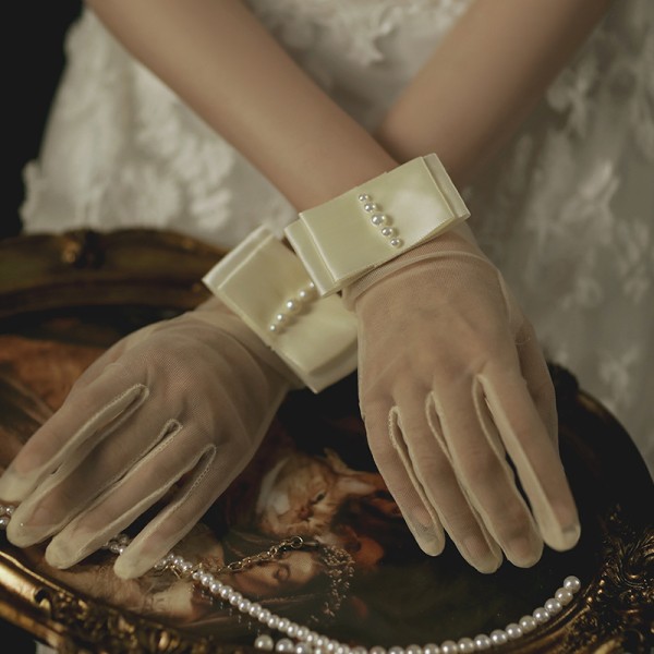 Fjärilshandskar i satäng, prinsesshandskar, ursnygga kostymhandskar i satängklänning, formella enfärgade handskar för bröllopsbankett för damer