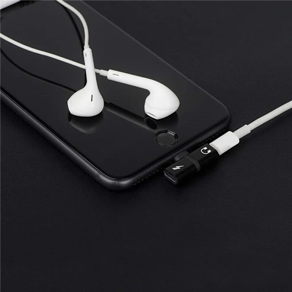 Lightning Lightning SPLITTER ADAID LJUD PURTION STRÖM Strömomvandlare Laddkabel Hjälm Ta Ljudadapter iPhone 6 7 8 x XR XS 11 12 13 mini pro