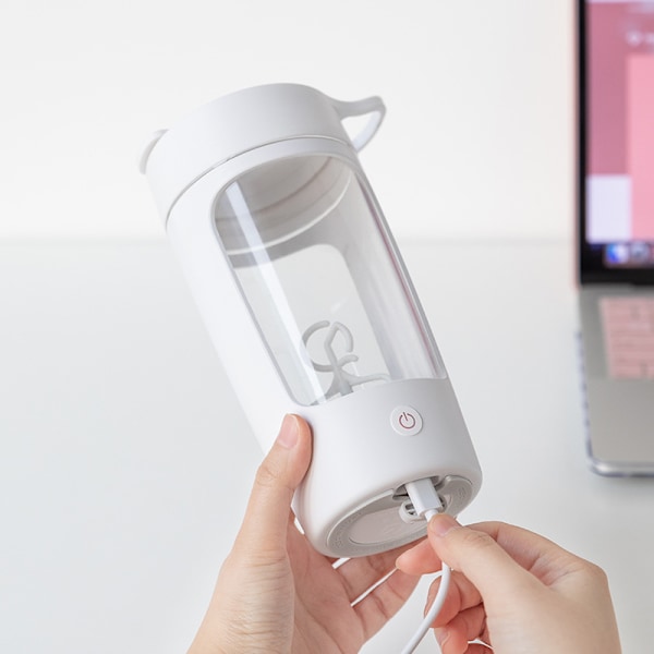 Elektrisk Shaker-flaske, Blender-flasker, Laget med Tritan - BPA-fri - Bærbar Blender-kopp/USB-ladbare Shaker-kopper svart