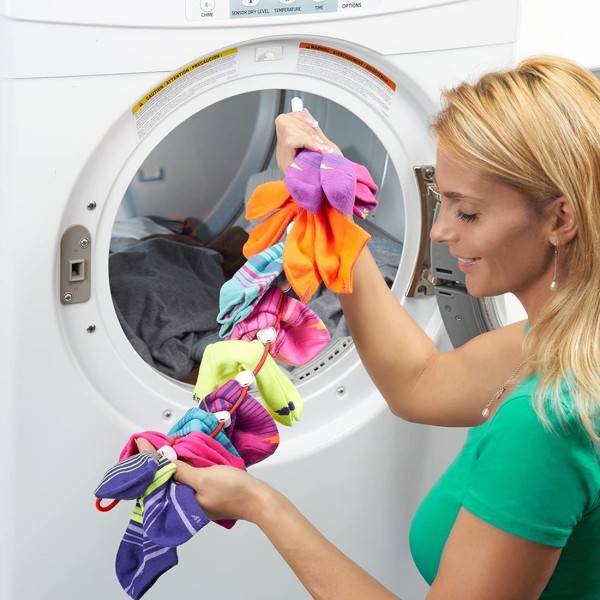 Sokkevaskeverktøy og oppheng for vask, tørking og oppbevaring