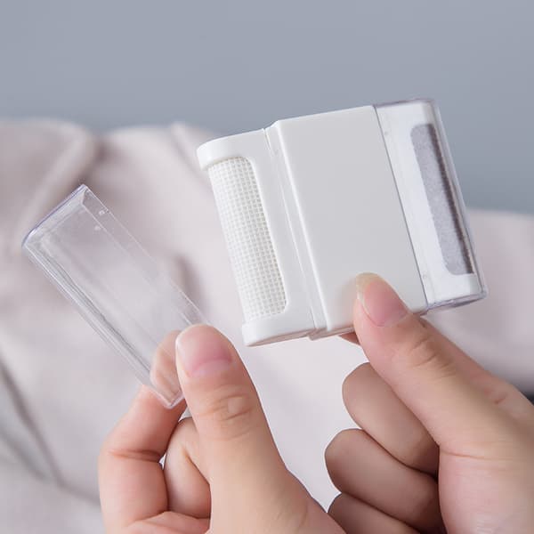Hvit 2 reise bærbar manuell epilator, egnet for klær epilator (Dobbelt hode)