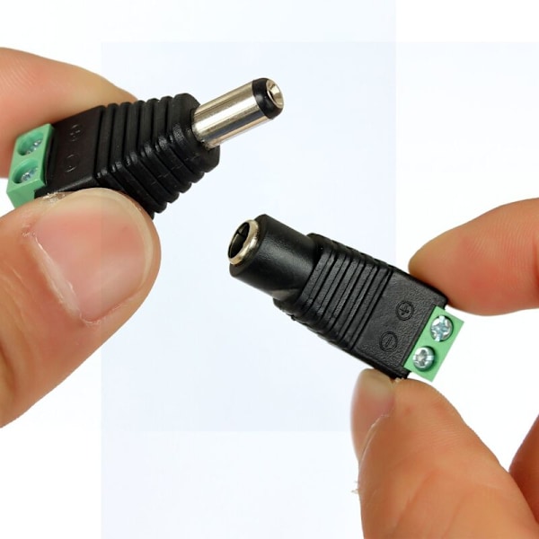 10 kpl Uros/naarasliitin videovalvontakameraan 2.1 x 5.5 mm