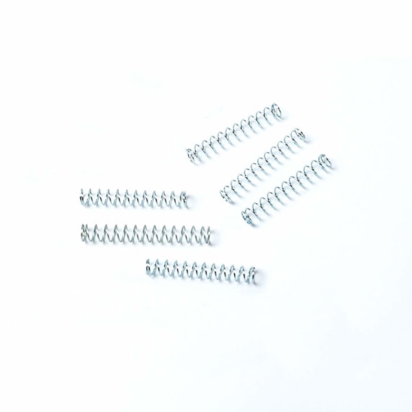 100 stk. tilpassede galvaniserede stålmetalsmå fjedre til kuglepenne Ståltrådsdiameter 0,4 mm Ydre diameter 4 mm Længde 30 mm