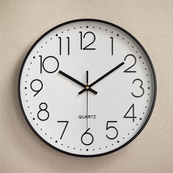 Rund väggklocka, 30 cm, Liten väggklocka, Klassisk design, Batteridriven, Svart