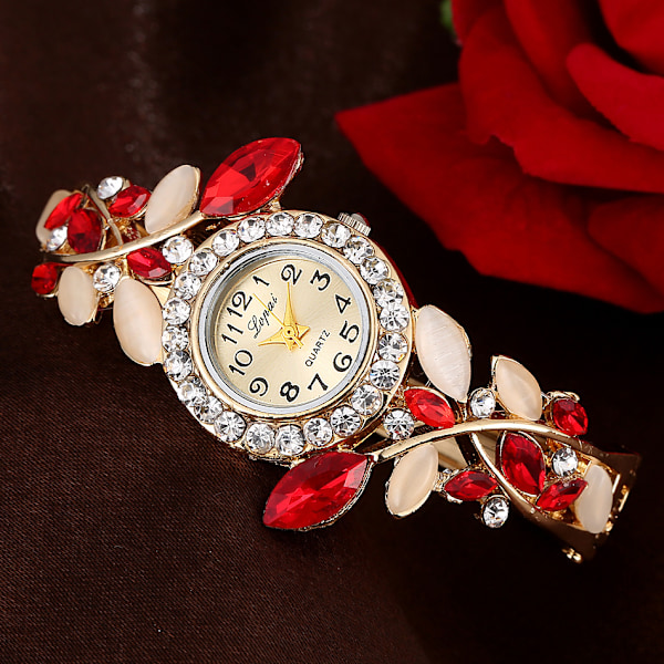 Women's Crystal Quartz Watch Automatic Round Dial Rhinestone Strap Watches Meeting and Dating