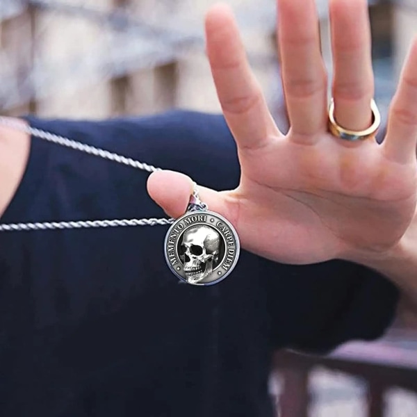 Goohopsun Memento Mori -kaulakoru Carpe Diem -riipus 3D-kallokaulakoru miehille, syntymäpäivän erikoismuistokaulakoru