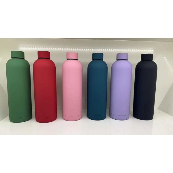 750ML Isolerad Vattenflaska Rostfritt Stål |Återanvändbar Vattenbehållare| BPA-FRI Termisk Vattenflaska, Isolerad Vattenflaska, Vakuumisolerad Vattenflaska