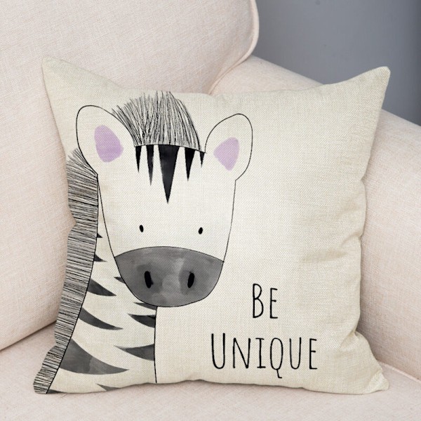 Barn Djurkuddfodral 45 x 45 cm Giraff Zebra Mjuk Sammet Dekorativt Örngott för Barn Barnkammare Sovrum Dekoration 4 Stycken