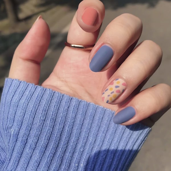 Marinblå fyrkantiga falska naglar heltäckande cover stick på naglar med