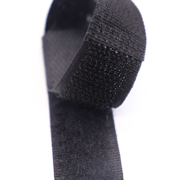 4 stk Anti Hook Kylling Halsbånd Hane Halsbånd Hane Halsbånd Justerbar Kylling Halsbånd Forhindrer Skrikende Kyllinger Forstyrrer Naboer Hane Colla