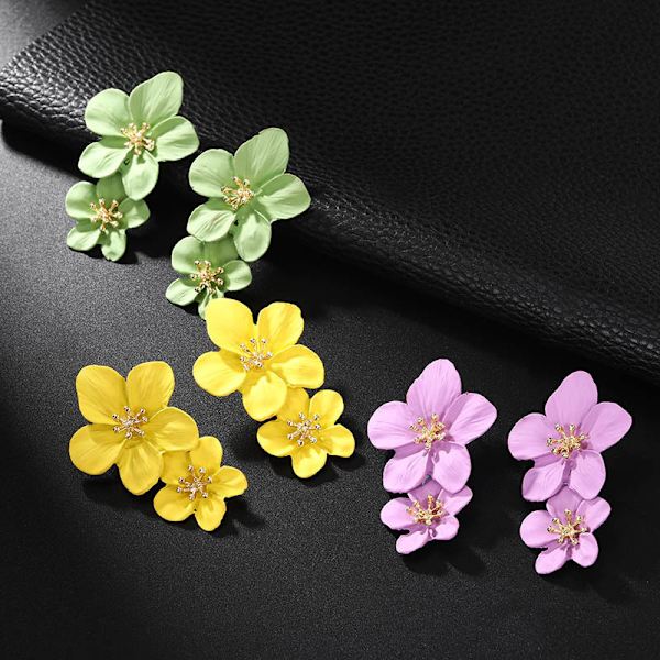 Lilla øreringe japanske og koreanske kreative søde blomster øreringe temperament mode spray maling blomst perle øreringe øreringe