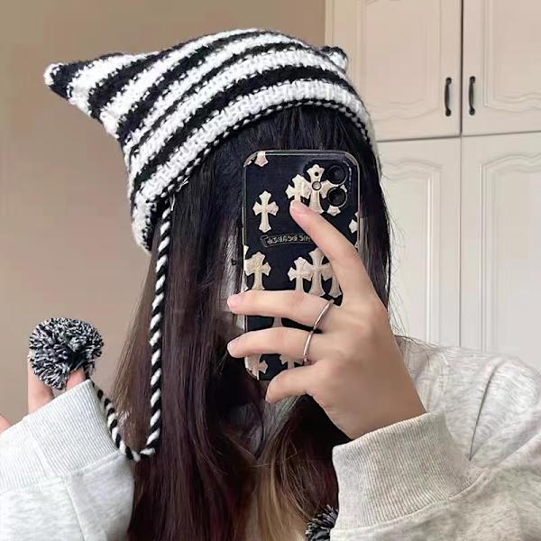 Katteøre hue, punk stribet hæklet hat med pelsbold, retro strikket hovedbeklædning tilbehør, one size fits all