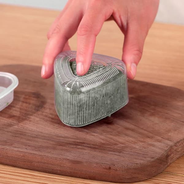 7-delad sushiform, PP-plast risbollform, transparent bento sushi onigiriform, med 1 sked, för kök, restaurang, DIY-risbollar