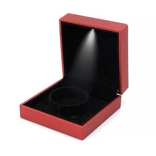 LED Luminous Smyckeskrin Örhängen Ring Presentask Bröllopsring Smycken 4 Pack（röd）