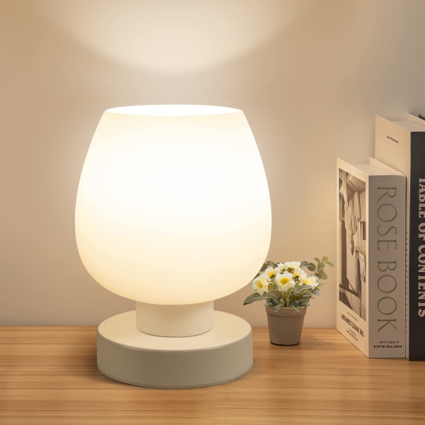 Touch nattbordslampe - bordlampe med hvit opalglassskjerm