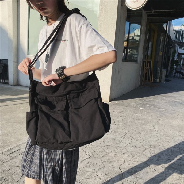 Canvasväska Japansk och koreansk stil Skolflickväska Enkel konststil Messenger Bag Tyg Crossbody Väska Grön
