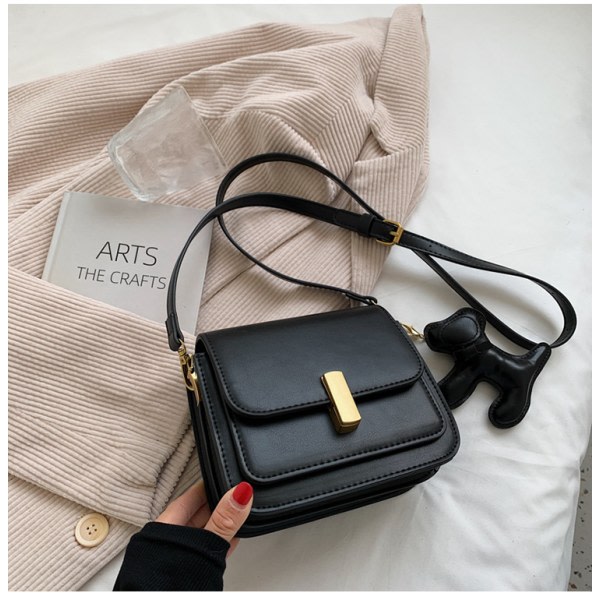 Crossbody-väska Damaxelväska Liten för kvinnor Vattentäta PU-läderväskor med justerbar rem Casual Fashion Messenger Bags, svart