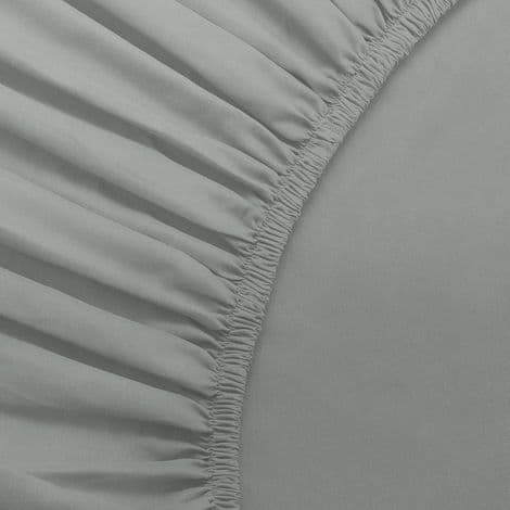 Lysegrått mikrofiberlaken 150 x 200 x 30 cm