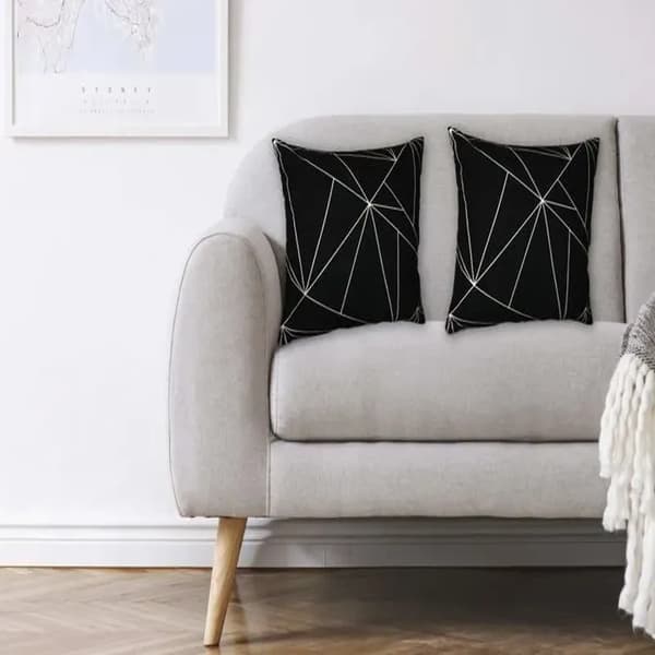Vitt kuddfodral med geometriskt mönster - 45x45 cm - 2-pack - Svart