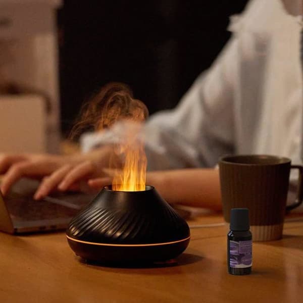 Flamme Aroma Æterisk Olie Diffuser Luftfugter 7 Flamme Farver (Sort)