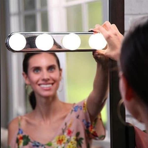 Makeupspejllys - 1W - Hvid - Bærbart og trådløst, 4 LED-pærer, til sminkebord