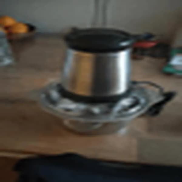 Elektrisk köttkvarn - Rostfritt stål - 300W - 2 hastighetsinställningar - 2L skål - 4-bladssystem