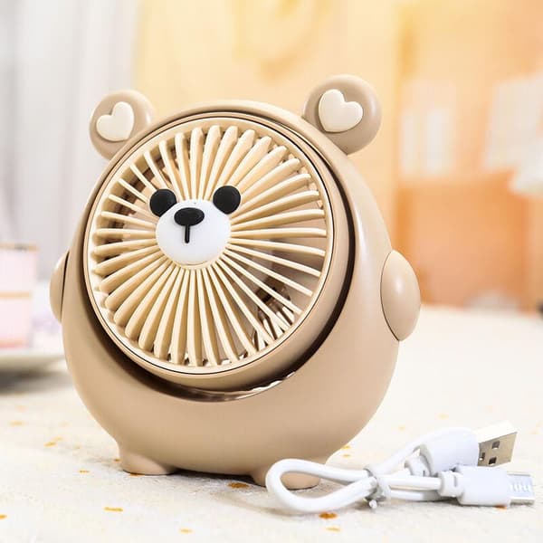 Sød bjørn mini bordventilator - Kaffebrun. USB genopladelig. 3 blæserhastigheder.