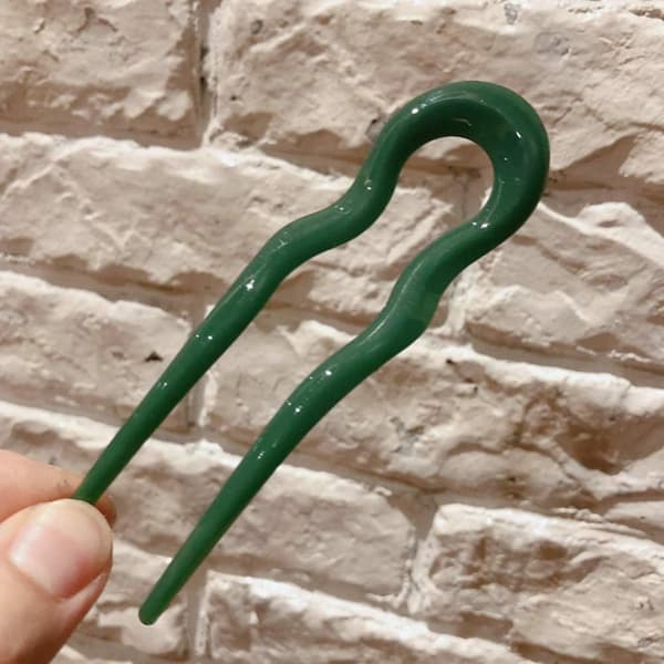 5 st hårgafflar i celluloid, chignonhårnålar, hårklämmor, U-formade hårnålar, flätade vridna bobbynålar