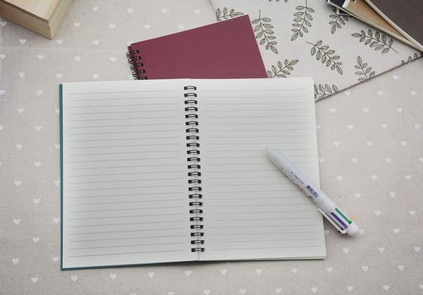 A5 Spiral Craft Paperback 8mm Straight Grain 60 Sheets -120 Pages Notebook 6 Pcs