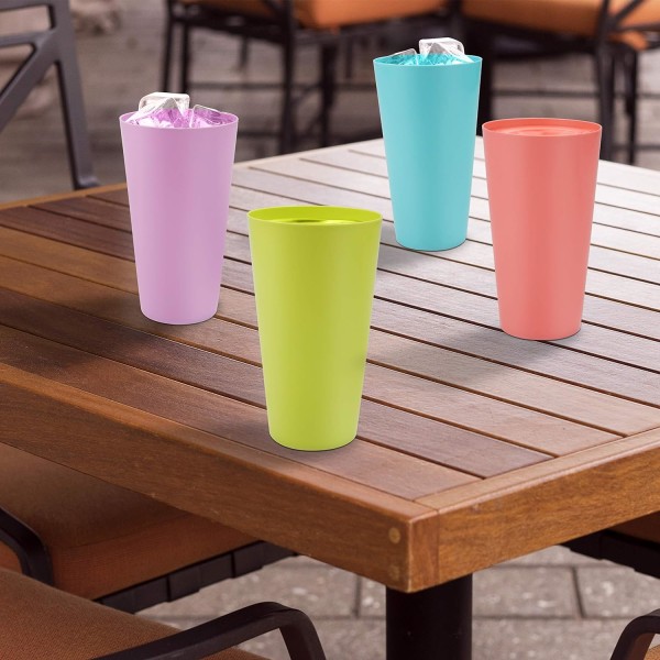 Färgade plastmuggar (12-pack) - 530 ml - återanvändbara dricksremmar i 4 färger