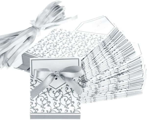 Paket med 50 presentaskar med band (silver)
