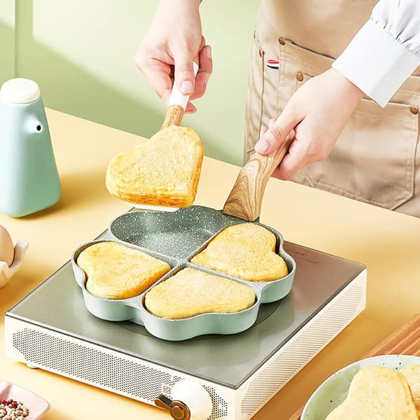 Non-stick eggerøstpanne med 4 kopper, hjerteform, omelettpanne, eggkoker (grønn) Green