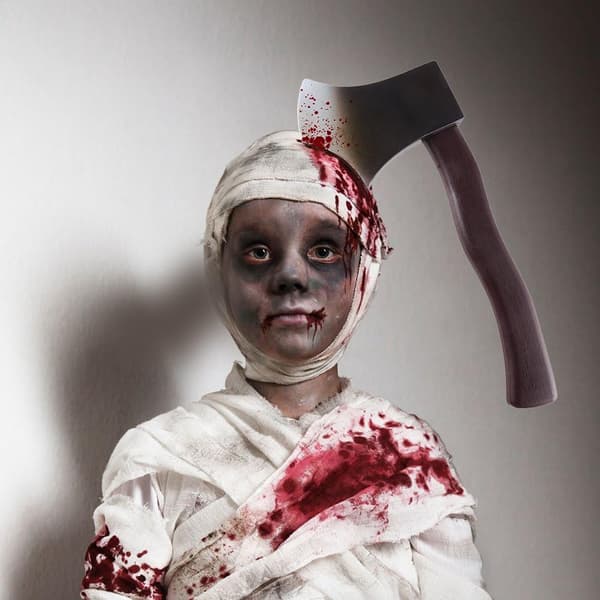 halloween pään läpi veriset sakset ja kirves 3 kappaletta