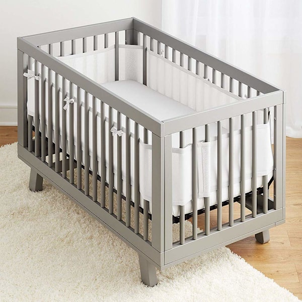 Andningsbar spjälsängsskydd, sängskydd, babysäng, fallskydd (vit)