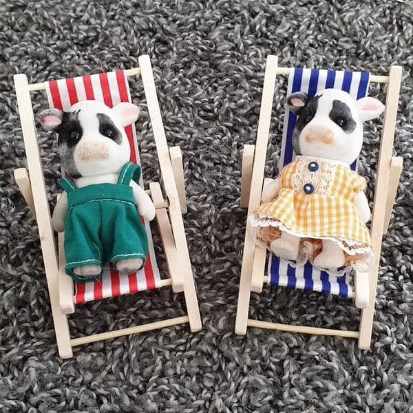 2 stk. Mini Træstol Strandstol Model Sammenklappelig Stol Dukkehus Tilbehør (Grøn)