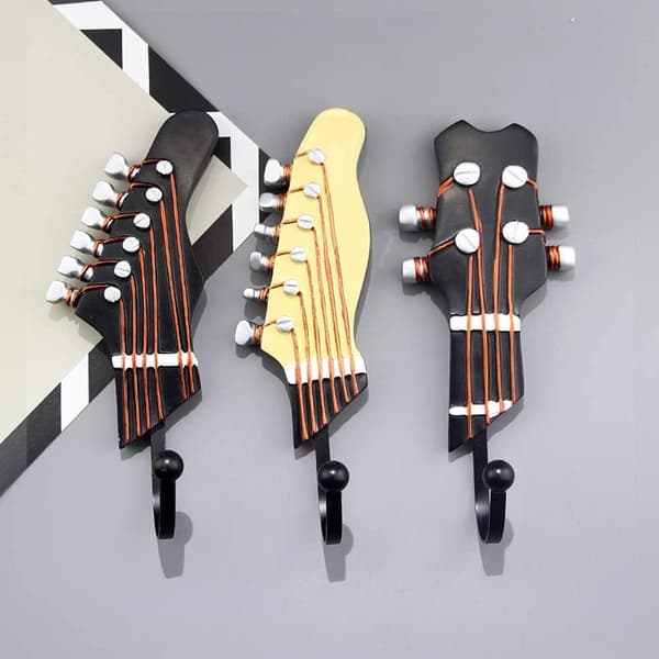 3 krokar för heminredning i form av en gitarr, för hattar, rockar och kläder