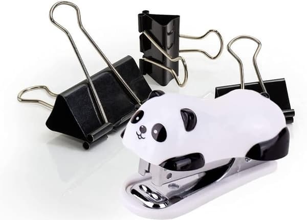 Mini Panda skrivbordsstapler med 1000 st nr 10 häftklamrar