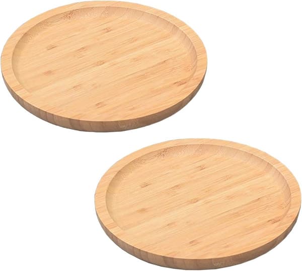 Treplater, 2 stk. serveringsbrett i tre, brødbrett i tre, liten rund treplate (eik)