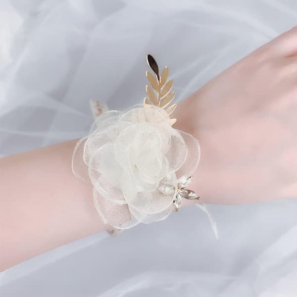 2 st elastiska vita pärlar handledsblommor silke bröllop handledsblommor armband blommor