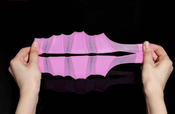 1 par silikon simhandskar finger groda typ simhud vattenträning medium Purple m