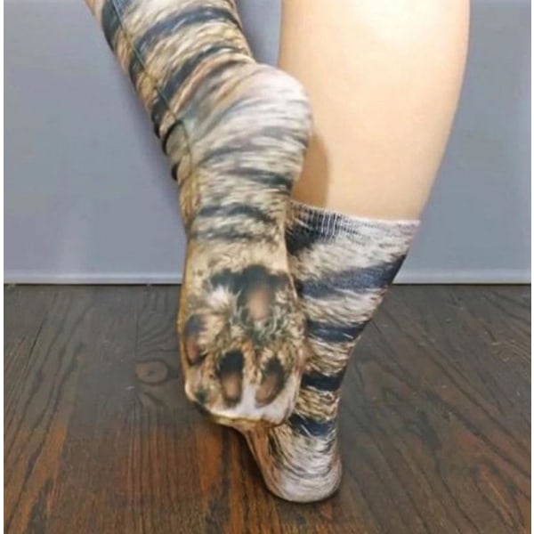 Ett par roliga unisex elastiska strumpor för vuxna med djurtassfötter med printed color 2