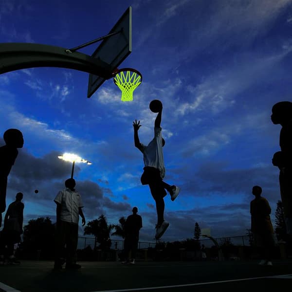 Lysende basketballnet Selvlysende basketballnet Udendørs fluorescerende net