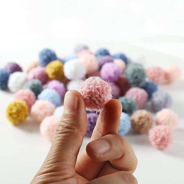 100 st Pom Poms, Färgglada Fluffiga Plyschbollar - För DIY, Hantverk (2 cm)