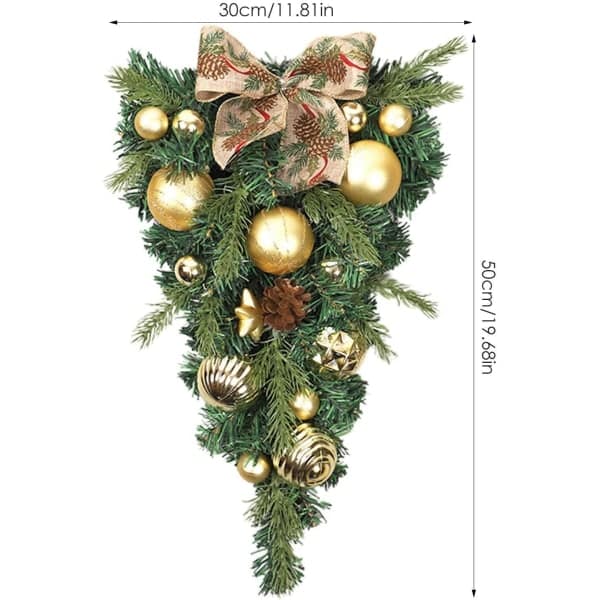 Kunstig julekrans på hoveddøren