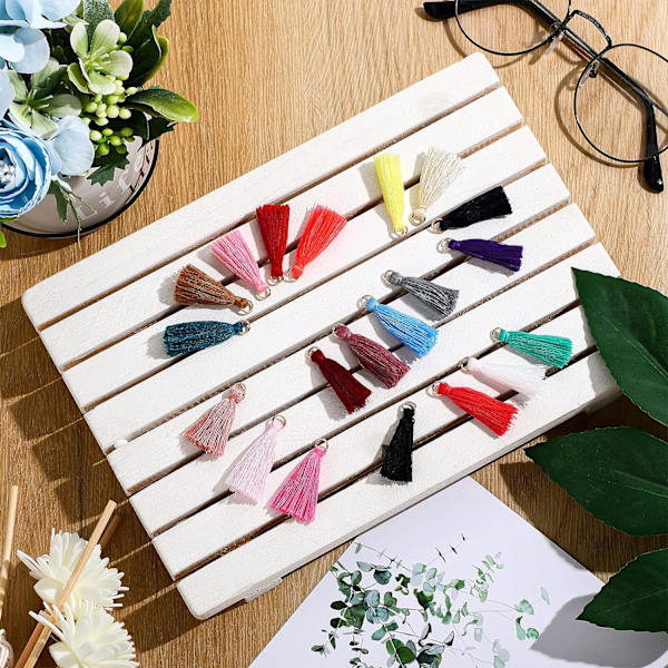 200 stycken Mini Tassel Kit Tiny Craft Tassel Handgjord för Smyckestillverkning