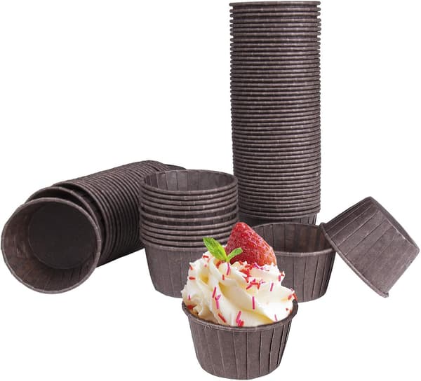 100 stk. standard oljetette bakepapirformer for muffins og cupcakes (brun)
