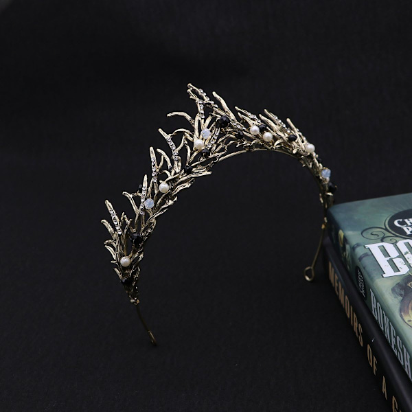 Handgjord Tiara Sträng Pärla Bröllop Krona Tillbehör (Vit) 1 Stycken White