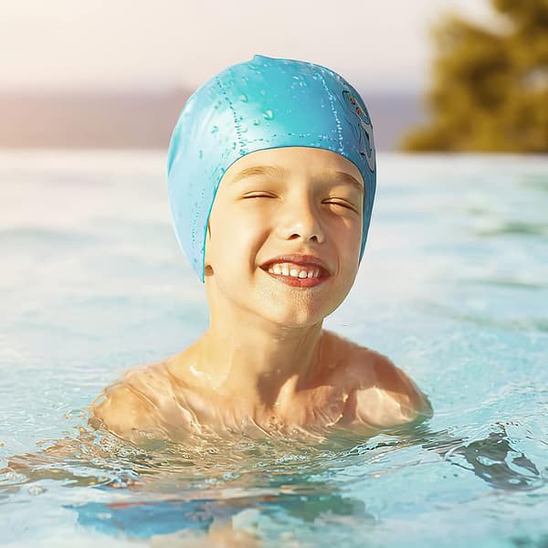Svømmehette med høy elastisitet, passer for barn/ungdom i alderen 3-9 år, unisex badehetter for kort/langt hår