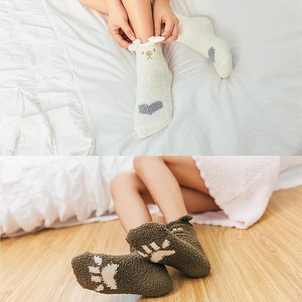 5 par nuttede sokker til kvinder Vintervarme sengesokker Fluffy sokker Sødt katteprint design