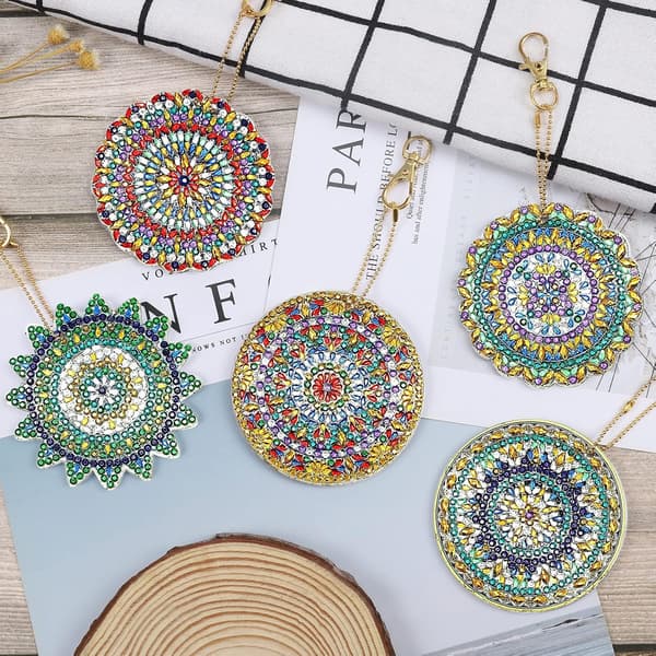 Pakke med 5 5D DIY Diamantmaleri Mandala Nøglering, Diamantmaleri Nøglering